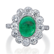 Emerald cluster ring